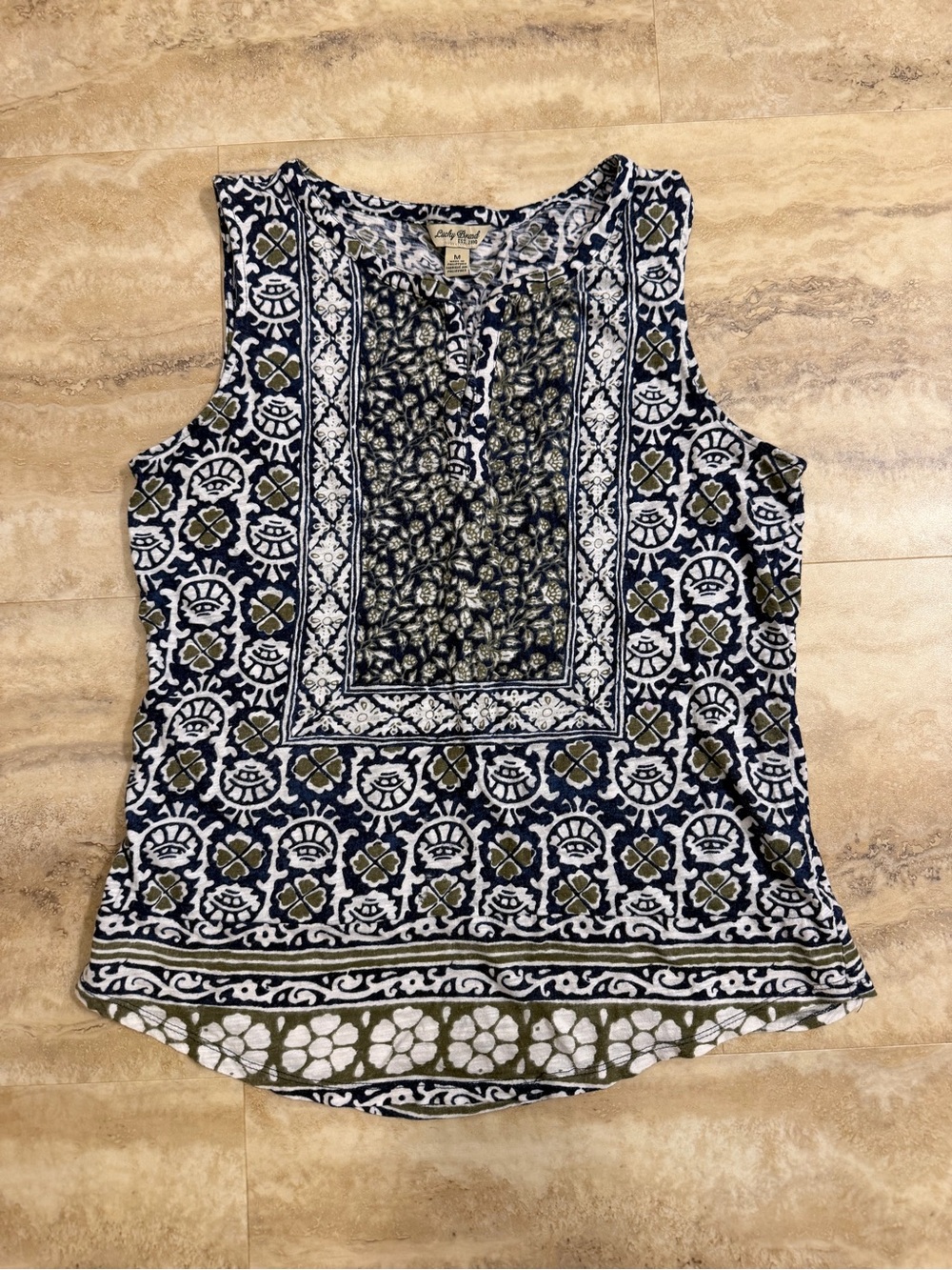 Lucky Brand Navy, White & Olive Printed Sleeveless Tank